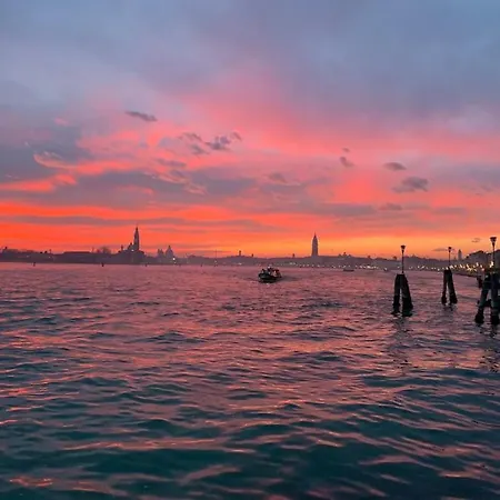 Cozy Close To Biennale Of Apartment Venice