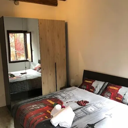 Cozy Close To Biennale Of * Benátky