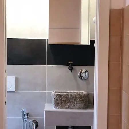 Cozy Close To Biennale Of * ונציה